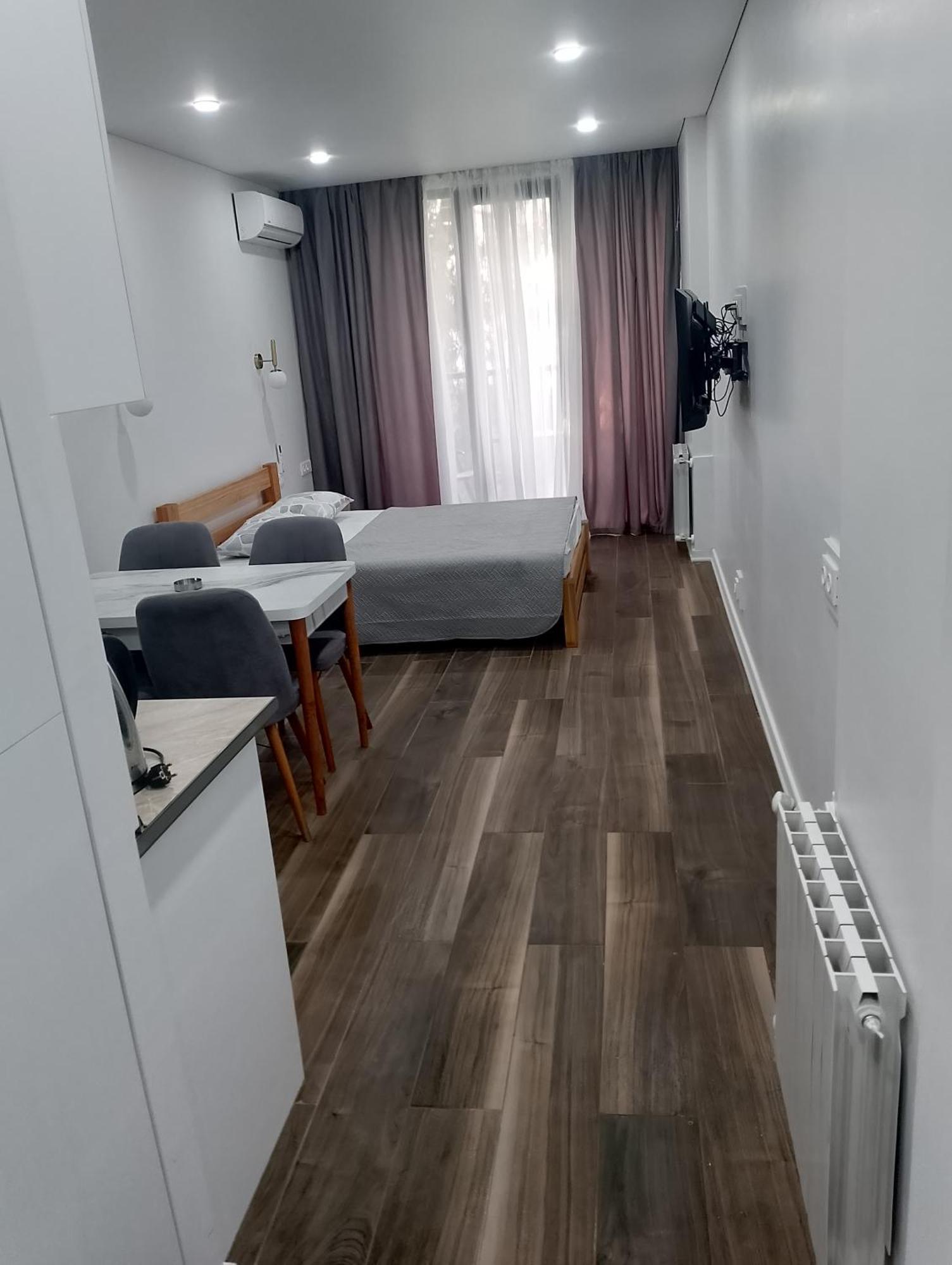 Next Apartments Batumi Esterno foto